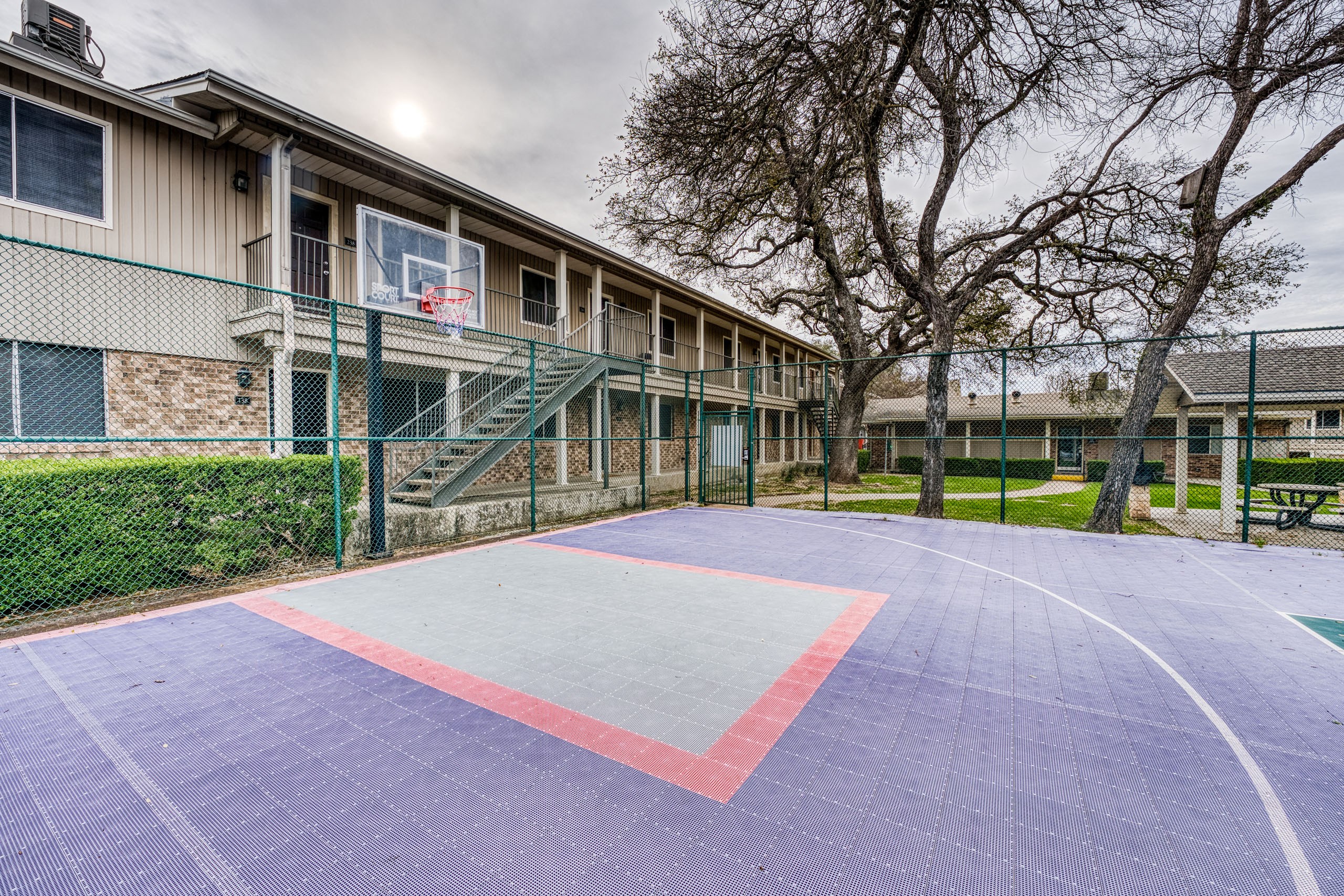 Juniper Springs Apartments Image 4